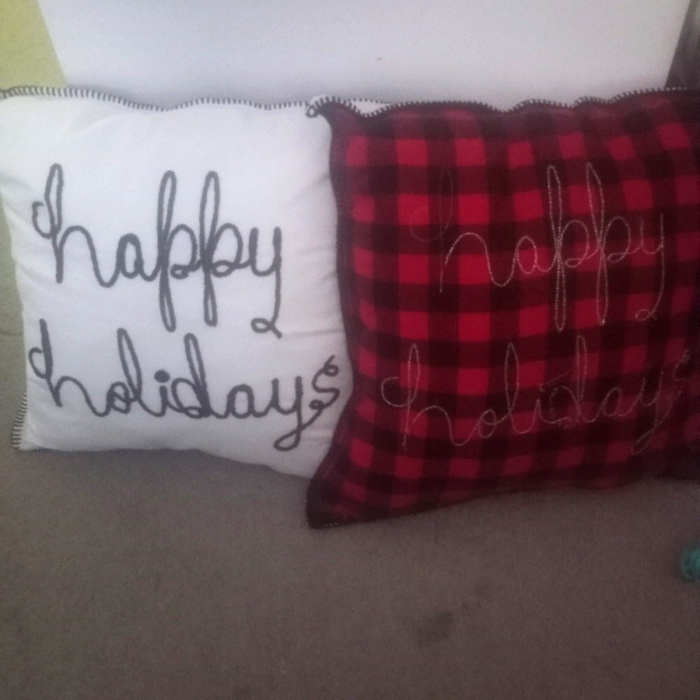 Holiday pillows